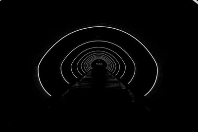 Black and white spiral tunnel

